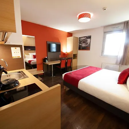 Privilodges Carre De Jaude Aparthotel