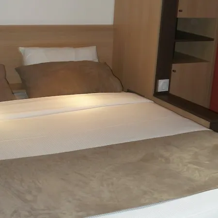 Aparthotel Privilodges Carre De Jaude Clermont-Ferrand