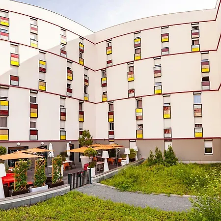 Aparthotel Privilodges Carre De Jaude 3*